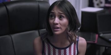 MUST SEE Little asian vs a fucking HUGE monster cock (Jasmine Grey)