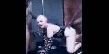 Interracial deepthroat