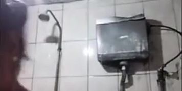 Desi bhabi bath video