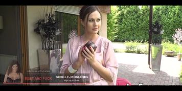 Real amateur stepmom mouth fucked by her stepson