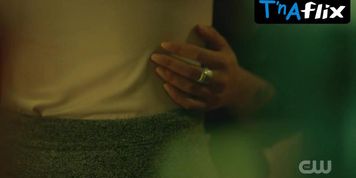 Nafessa Williams Lesbian Scene  in Black Lightning