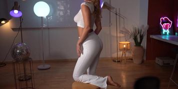 Ch!llW!thK!ra - Webcam Show - 2023-08-15 21_08
