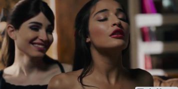 Small boobs brunette shemale Natalie Mars ass gets anal fisting