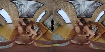 VRSWLR Lana Roy (Sharon White)