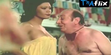 Adele Fatima Butt,  Breasts Scene  in Manicures A Domicilio
