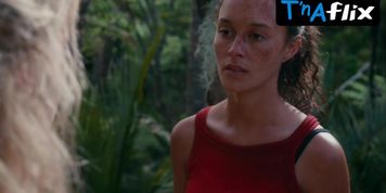 Mia Healey Lesbian,  Underwear Scene  in The Wilds