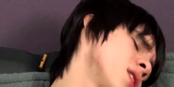emo twink jizzes on himself while getting slammed