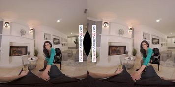 Naughty America - Gorgeous MILF Jamie Michelle got stud up and now she want your dick inside h