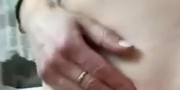 Honey Lady - Up Close