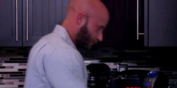 Hairy hunks chest cumshot