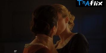 Adele Haenel Lesbian,  Breasts Scene  in Portrait Of A Lady On Fire (Lady Fire)