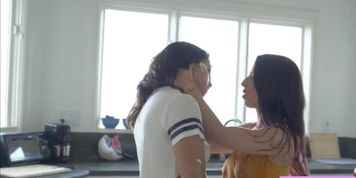 Serena and Leda does a mess on the kitchen (Leda Lotharia, Serena Blair)