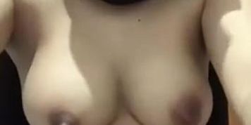 Abg Elin Hijab 18yo Colmek Dikamar Enak Banget