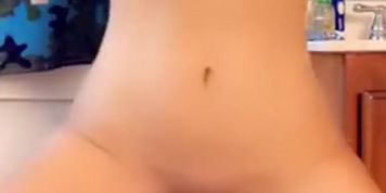 HOT Cam Girl Bounces On Dildo