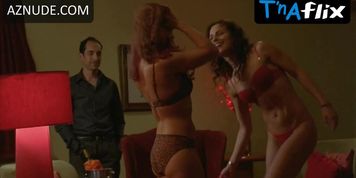 Shakti Urrutia Lesbian Scene  in Erotica: Luz De Luna