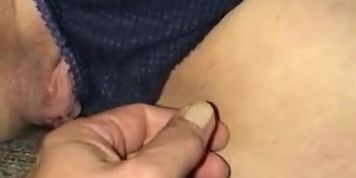 Amateur Milf Pussy and Feet Play, big Labia