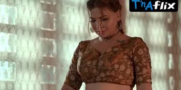 Ruks Khandagale Sexy Scene  in Rangeen Kahaniyan