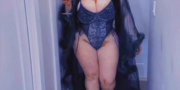 Evie_Spice/YvetteMari