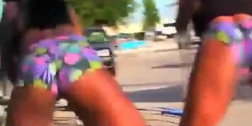 NEW ORLEANS BOUNCE - WALLY WORLD TWERK
