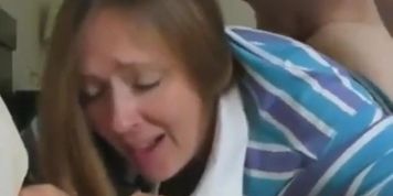 Mommy keeps crying all throughout first anal attempt