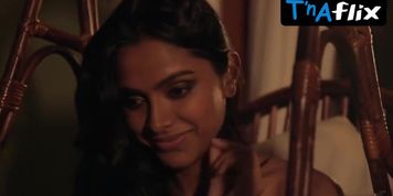 Mariette Valsan Breasts Scene  in Love Is Everywhere