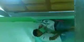 JIlbab mesum di kelas