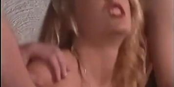 Svensk flicka i gangbang