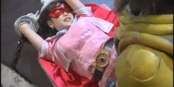 mask heroine humiliation