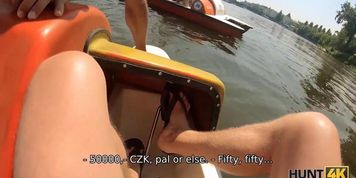 HUNT4K. Man does smokin hot girls cherry in front of her bf
