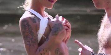 Chantelle Fox blowjob