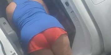 Big Booty MILF PAWG In Public! 