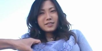 Sleazy Yui needs a big dick