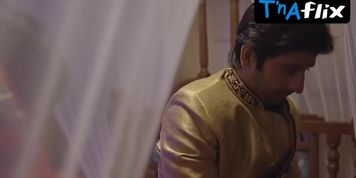 Aasma Sayed Sexy Scene  in Shubhratri