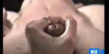 girlfriend strokes fuck and cum on pussy