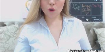 Beautiful Curvy Teen Squirting and Masturbating (Blue Eyes, Blue eyes)