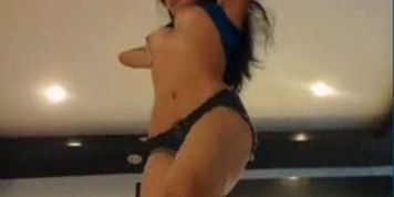 Hot amateur Asian babe dances on her stripper pole