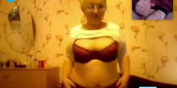 Mature lady webcam