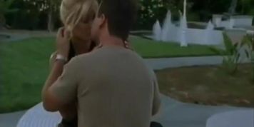 Voy a empezar a subir escenas er&oacute;ticas hoy un escena de '' Sexual Surrender '' con Brooke Hunter (De La)