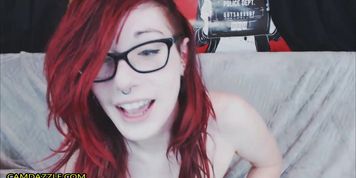 CAMDAZZLE - My Nerdy Redhead EX Girlfriend Knows How To Make Your Cock Hard
