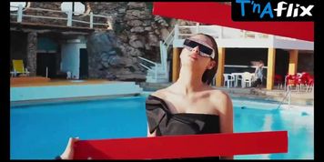 Daniela Melchior Sexy Scene  in Gq Portugal