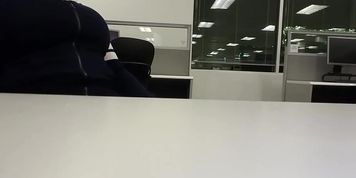 SEXY LIGHT SKIN BLACK GYAL AT IT AGAIN WITH SOME HELP?