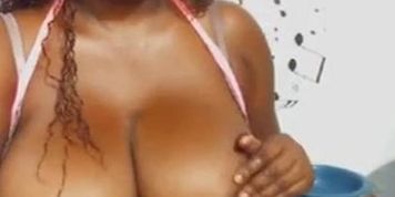 Big And Busty Ebony Cam Slut