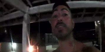 Morena rabuda  gostosa gemendo e gozando