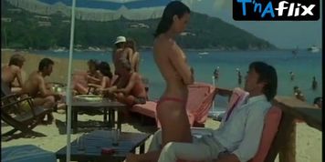 Barbara Nielsen Breasts Scene  in L' Annee Des Meduses