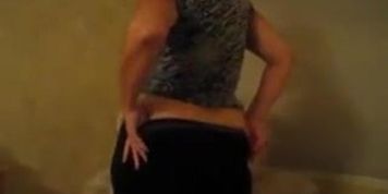 GILF Pawg giving it up 3