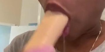 Sucking Dick Wetchyna