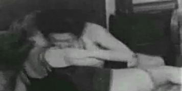 Lesbian in Old Days IV xLx