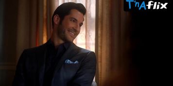 Mikaela Hoover Breasts,  Bikini Scene  in Lucifer