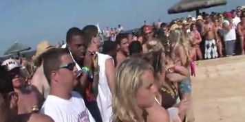 PARTY FEMALES - Young Babes Party Hard During Spring Break (Daryn Lee)