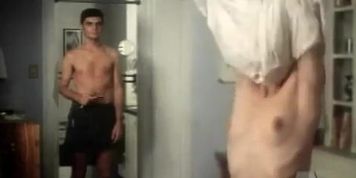 Carrie Snodgress Breasts Scene  in Diary Of A Mad Housewife